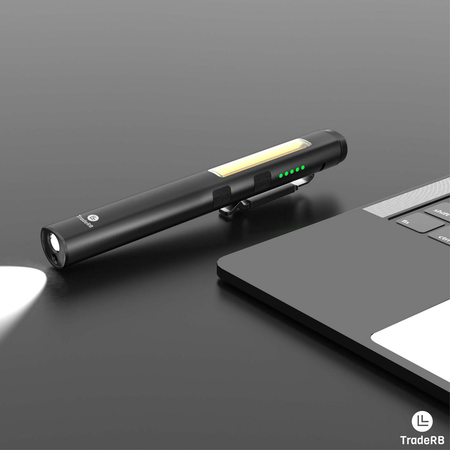 TradeRB® Multifunctionele Hoogwaardige 4 in 1 Laserpen - USB Oplaadbaar - UV Lamp - LED Lamp - Kattenspeeltje - Werklamp - Looplamp